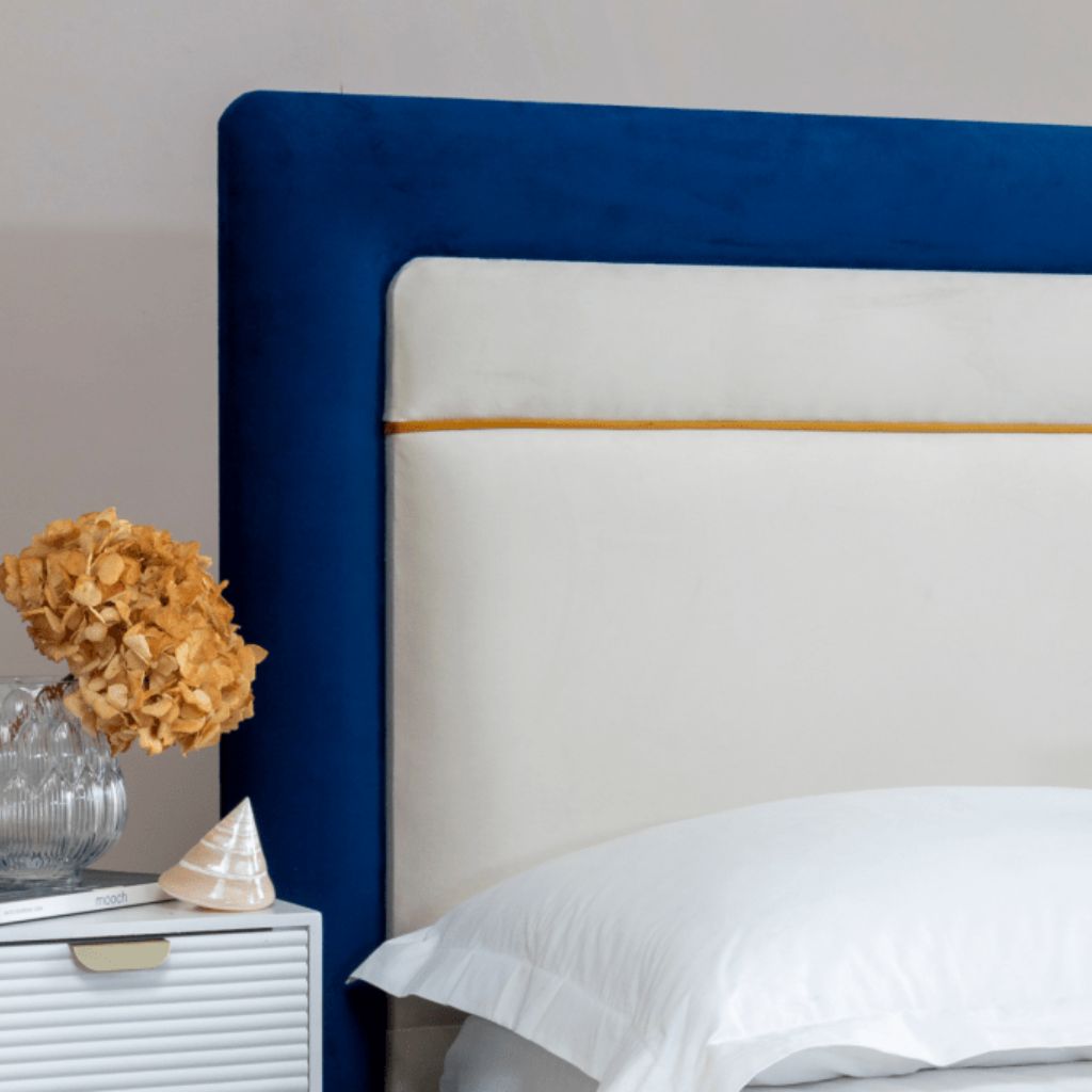 Ottomon Bed -Blue Cream